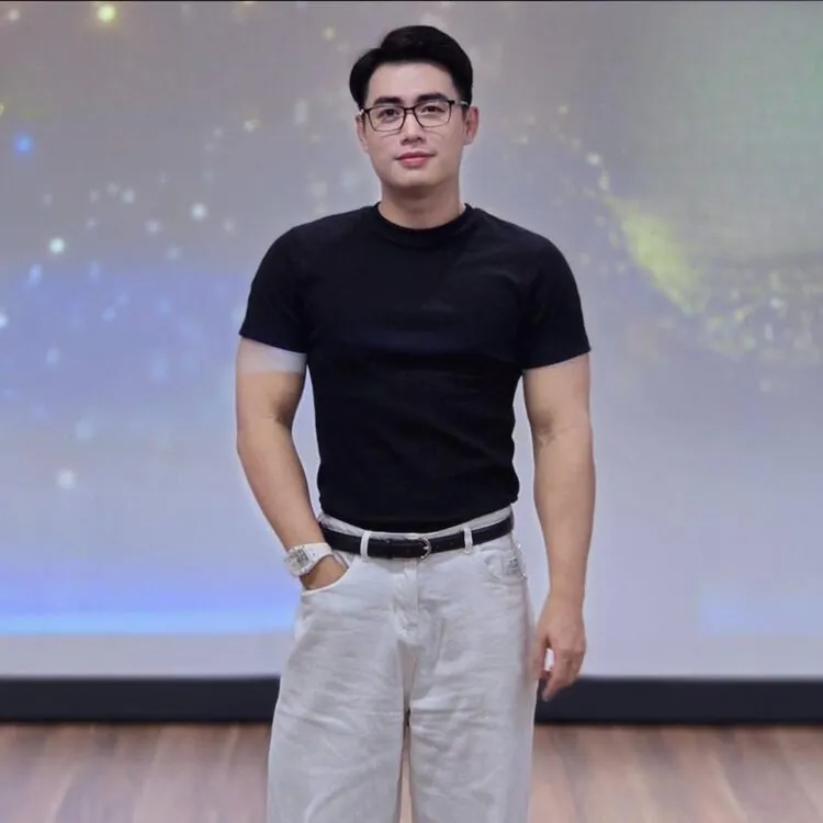 CEO Lại Đình Lê